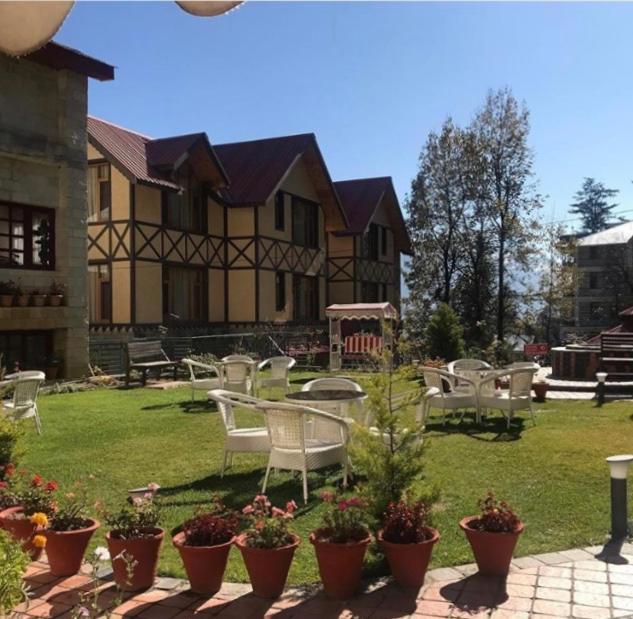 Shingar Regency Hotel Manāli Buitenkant foto